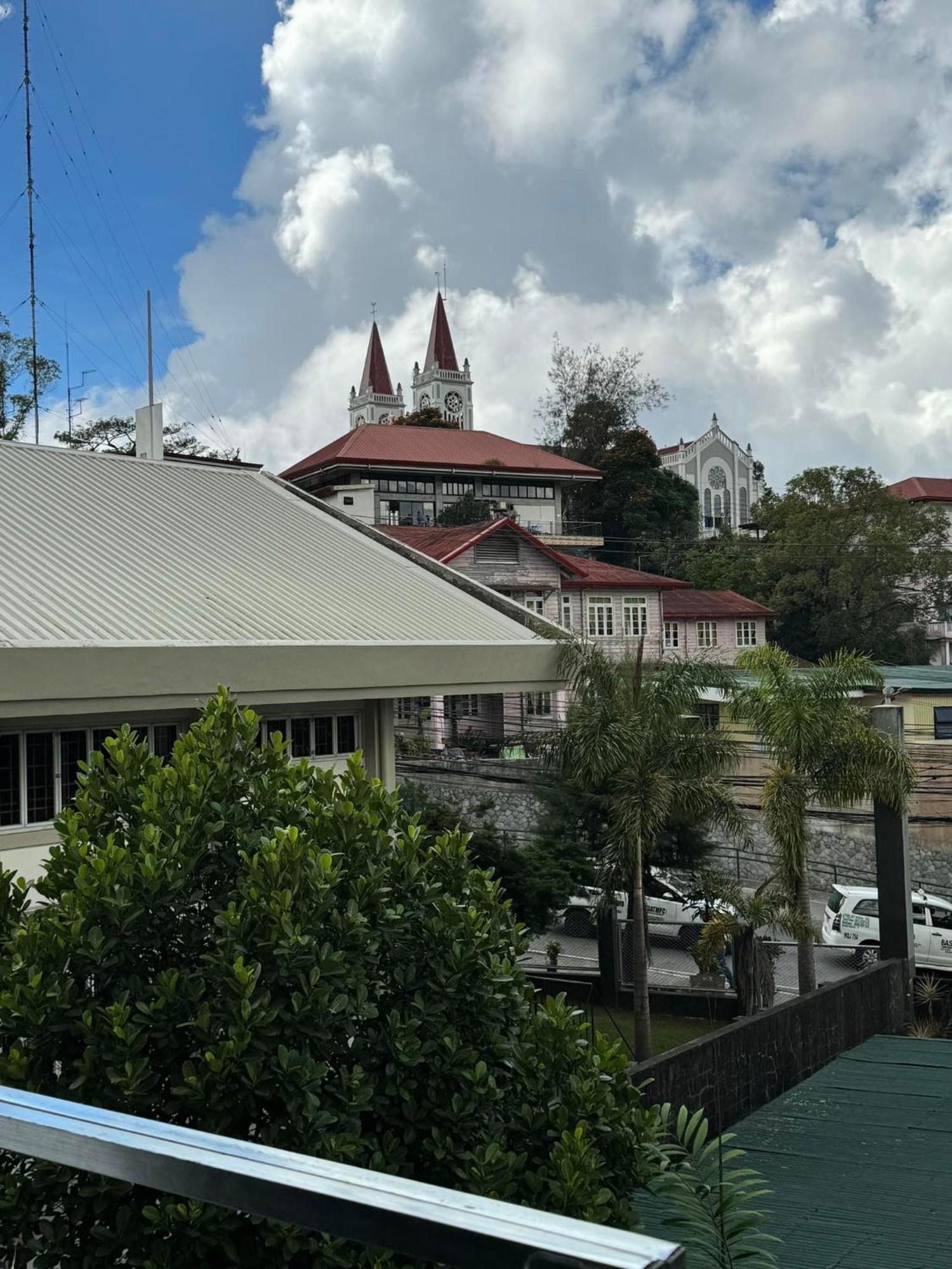 Susana'S Baguio Condotel Baguio City Exteriér fotografie